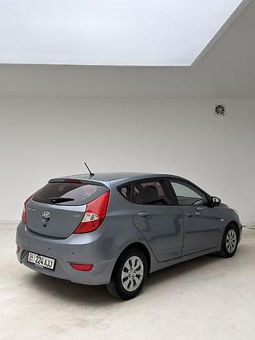 full construction: Hyundai Accent: 2017 г., 1.6 л, Автомат, Дизель, Хэтчбэк — 3