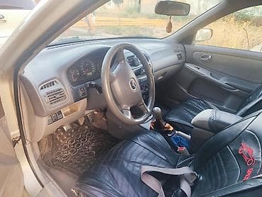 outback 2021: Mazda 626: 2001 г., 1.8 л, Механика, Бензин, Седан — 4