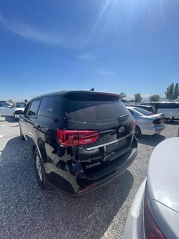 mazda protage: Kia Carnival: 2020 г., 2.2 л, Автомат, Бензин, Минивэн — 4
