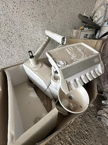 Медицинская мебель: Стоматологические установки (комплектующие) В наличии два — 4