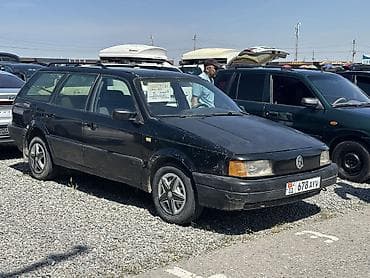 Volkswagen Passat: 1990 г., 1.8 л, Кол менен иштөөчү, Бензин, Универсал — 2