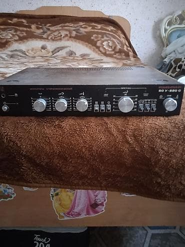 Динамиктер жана музыкалык борборлор: Продаю усилитель романтика 50у 220 рабочий цена 5000 сом — 1