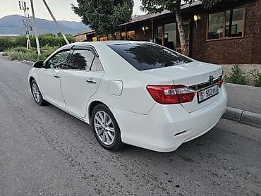 дорожные знаки кр: Toyota Camry: 2013 г., 2.5 л, Автомат, Бензин, Седан — 4