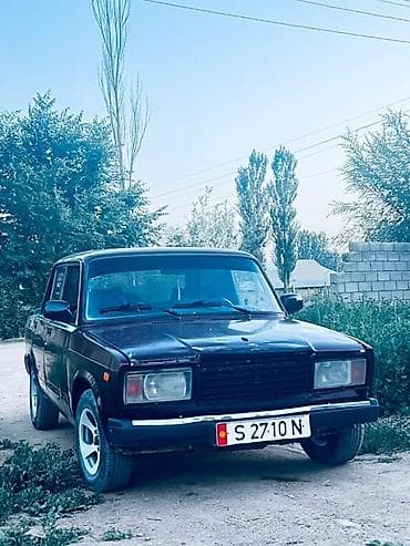 ВАЗ (ЛАДА) 2107: 1998 г., 1.6 л, Механика, Бензин, Седан