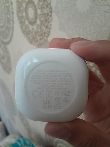 Наушники: Беспроводные вкладыши наушники, Samsung, Galaxy Buds Live, Новый — 2