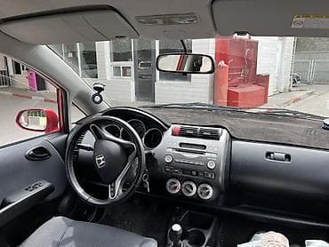 люки крыши: Honda Fit: 2005 г., Механика, Хэтчбэк — 4