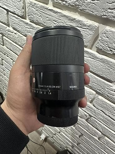 4 5мм: Объектив SIGMA 35mm F1.4 DG DN (диаметр фильтра 67 мм) - Современная — 1