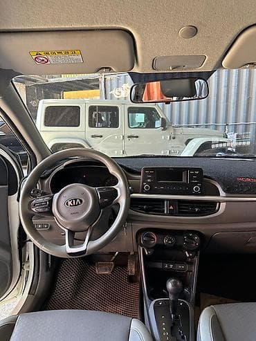 Продажа авто: Kia Morning: 2019 г., Автомат, Бензин, Хэтчбэк — 6