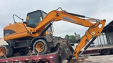 mazda 623: Экскаватор, 2017 г., Колесный — 1