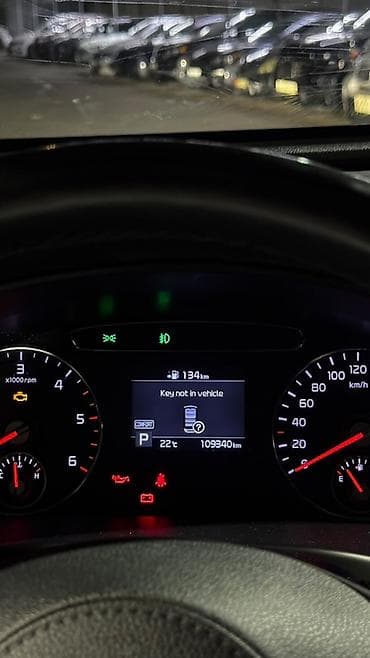 tilek: Kia Sorento: 2019 г., 2 л, Автомат, Дизель, Кроссовер — 9