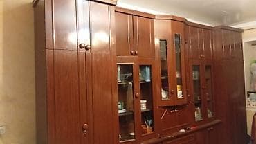 сервант бар: Стенка-шкаф, Тип стенки-шкафа: Модульная, Для зала, Особенности: Для хранения посуды — 1