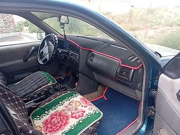 дамкрат авто: Volkswagen Passat: 1993 г., 1.8 л, Механика, Бензин, Седан — 6