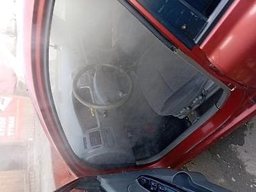 chevrolet niva: Kia Rio: 2003 г., 1.5 л, Механика, Бензин, Седан — 5