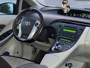 prius бампер: Toyota Prius: 2010 г., 1.8 л, Автомат, Гибрид, Хэтчбэк — 8