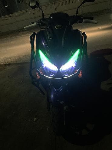 ямаха гризли 700: Макси-скутер Yamaha, 180 куб. см, Бензин — 9