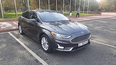 45: Ford Fusion: 2018 г., 2 л, Вариатор, Гибрид, Седан — 1