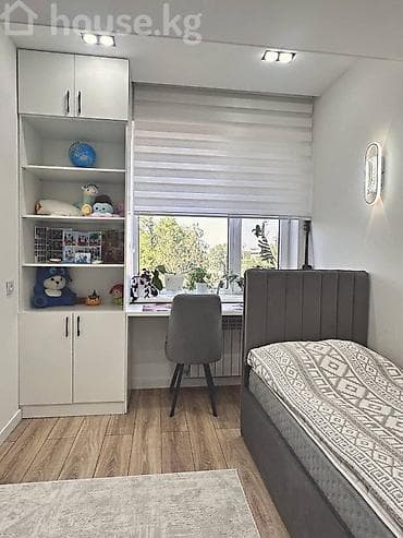 кремлевский: 4 комнаты, 102 м², Элитка, 3 этаж, Евроремонт — 4
