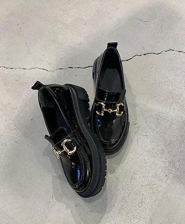 обувь 43 размер: Новые! Производство: Турция 🇹🇷 Размер: 38 БОЛЬШЕМЕРИТ Материал — 2