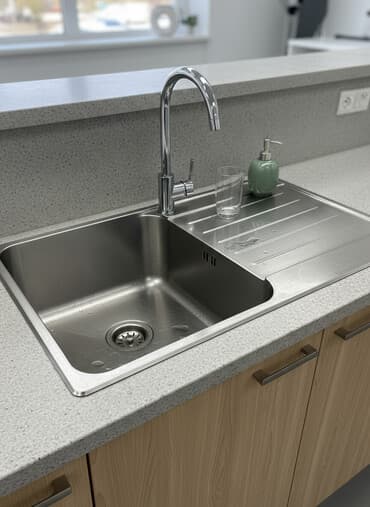 тумбочка с мойками: Кухонная мойка, Накладной способ установки, Размер: 63 x 52 см — 1