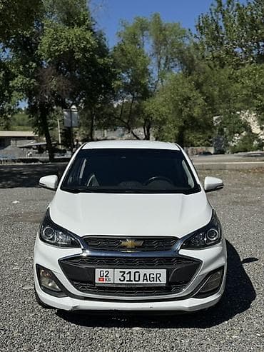 аварийный знак: Chevrolet Spark: 2021 г., 1 л, Автомат, Бензин, Хэтчбэк — 2