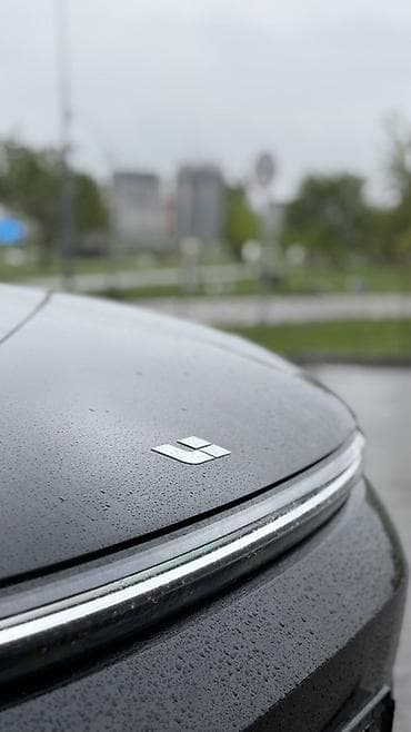 s 221: Lixiang L6: 2025 г., 1.5 л, Автомат, Гибрид, Кроссовер — 1