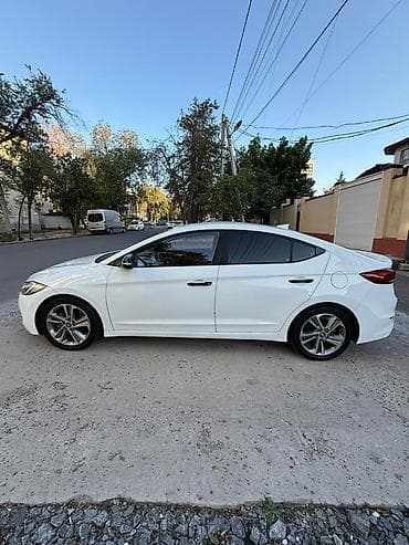 елантра 2017: Hyundai Elantra: 2017 г., 1.6 л, Автомат, Бензин, Седан — 7