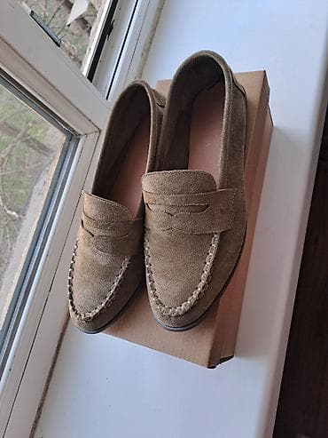костюм быка: Замшевые лоферы женские - Модель: классические penny loafers - — 2