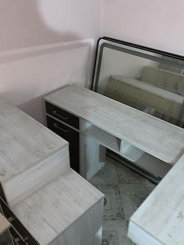 двухярусная кровать бу: Зеркало с LED‑подсветкой (настенное) Подходит для интерьеров в стиле — 1