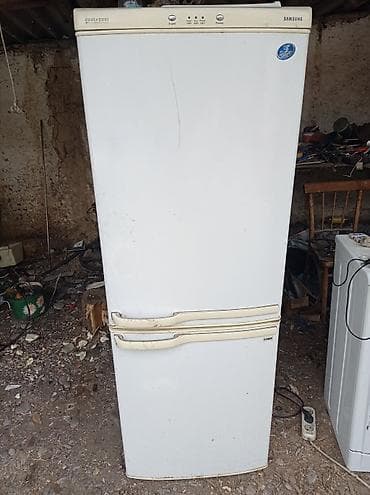 Техника и электроника: Холодильник Samsung, Б/у, Двухкамерный, No frost, 60 * 160 * 60 — 1