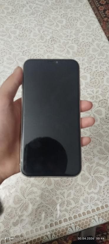 nokia 1208: IPhone 11, Б/у, 64 ГБ, Белый, 82 % — 10