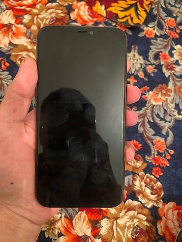 Apple iPhone: IPhone 11 Pro, 256 ГБ, Золотой, Чехол, 79 % — 6