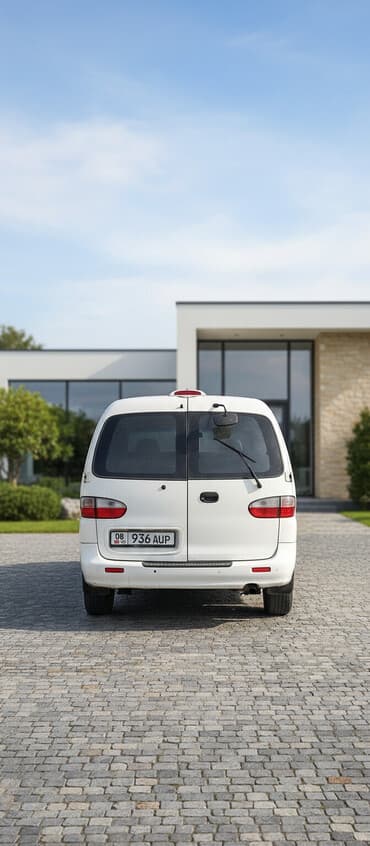 купить диски на авто бишкек: Hyundai Starex: 2006 г., 2.5 л, Автомат, Дизель, Фургон — 1