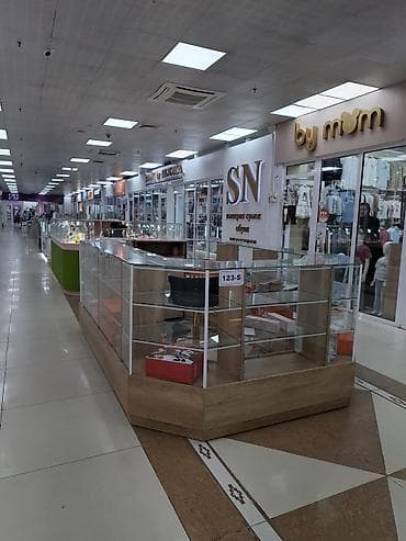 Витрины: Сдаётся помещение для островок в бета2, на 1этаже 6м2 — 3