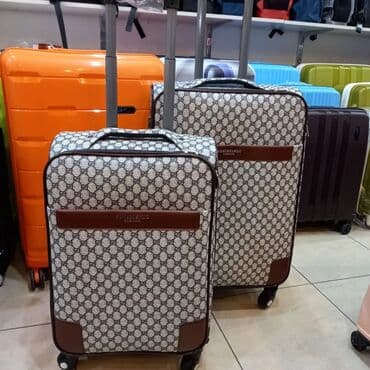 чемодан сумки: Чемоданы
маленький 2100сом
средний 4000сом — 1