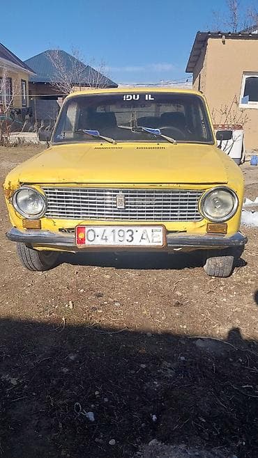 авто с россии: ВАЗ (ЛАДА) 2101: 1982 г., 1.3 л, Механика, Бензин, Седан — 1