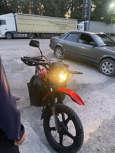suzuki dr: 250 куб. см, Бензин, Взрослый — 10