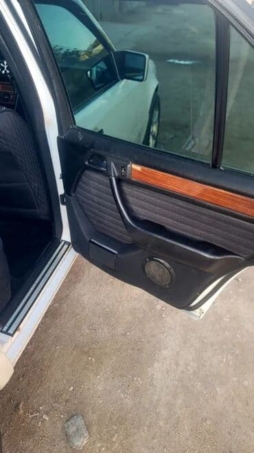 машина обмен на телефон: Mercedes-Benz E-Class: 1992 г., 2.2 л, Автомат, Бензиновая, Седан — 5