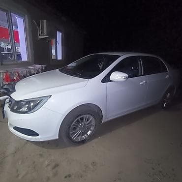 byd e7: BYD E5: 2019 г., 2.5 л, Автомат, Электромобиль, Седан — 2