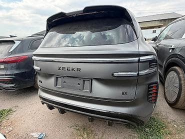 xpeng p7: Zeekr 8X: | 2026 г — 3