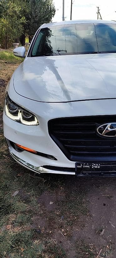 step rf3: Hyundai Grandeur: 2017 г., 3 л, Автомат, Газ, Седан — 4