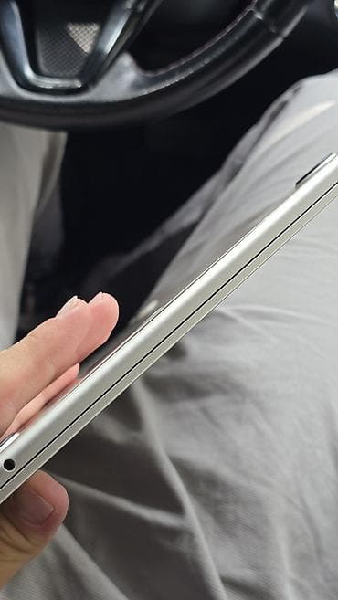 Ультрабук, Б/у, Apple M2, ОЗУ, RAM: 8 ГБ — 3