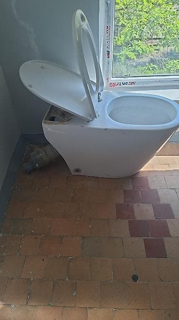 solutions upper: Унитаз Напольный, Материал: Фаянс — 2