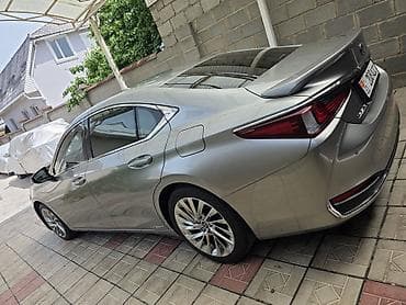 lexus 350 es 2021: Lexus ES: 2020 г., 2.5 л, Вариатор, Гибрид, Седан — 10