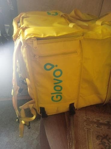 Терморюкзак курьерский Glovo (желтый) - Формат: жесткий