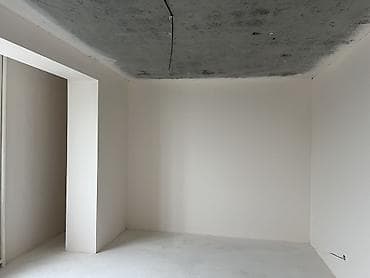 Услуги по строительству и ремонту: Покраска стен, Покраска потолков, Покраска окон, На масляной основе, На водной основе, Больше 6 лет опыта — 9