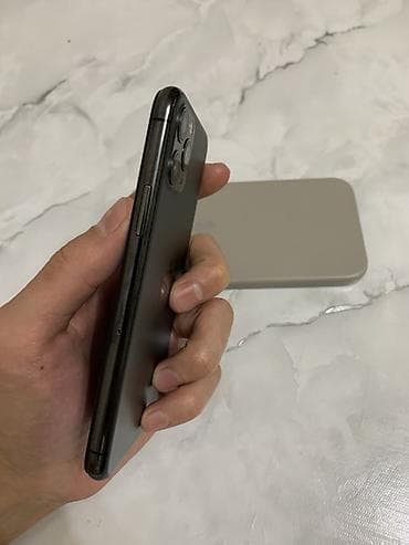 iphone xs max osh: IPhone 11 Pro, Б/у, 64 ГБ, Space Gray, Чехол, 62 % — 3