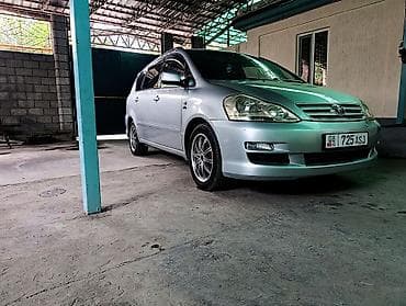 сира: Toyota Avensis Verso: 2006 г., Минивэн — 7