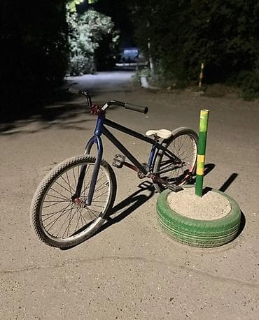 BMX велосипеды: BMX велосипед, Рама M (156 - 178 см), Б/у — 2