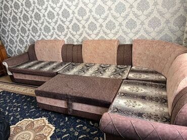 диваны угловые фото и цены: Угловой диван, C подушками, Трехместный — 6