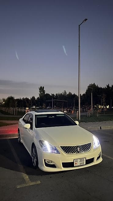 краун бампер: Toyota Crown: 2010 г., 3.5 л, Автомат, Бензин, Седан — 7